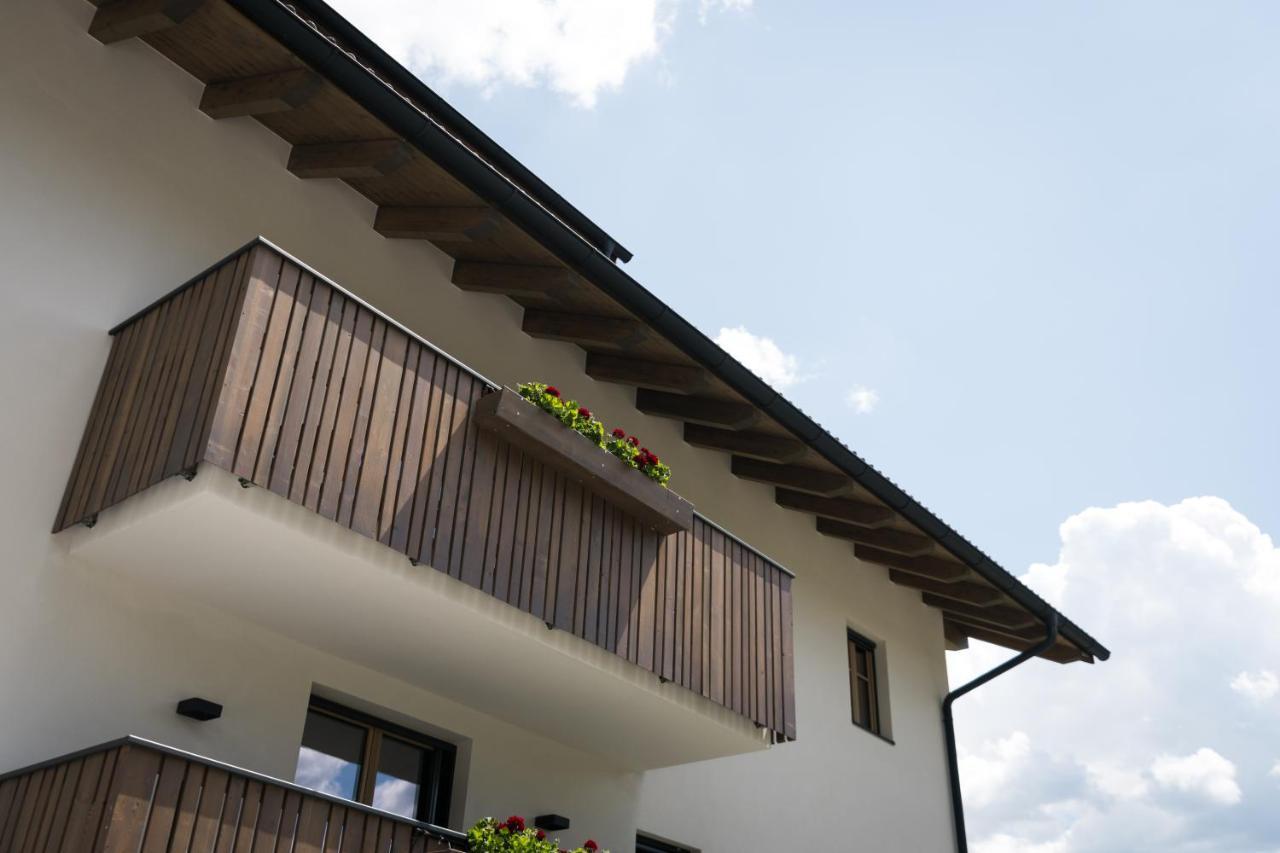 Adlhof Apartments Brunico Exterior photo